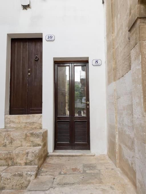 Zeus, Nel Cuore Del Centro Storico Ceglie Messapica Exterior photo